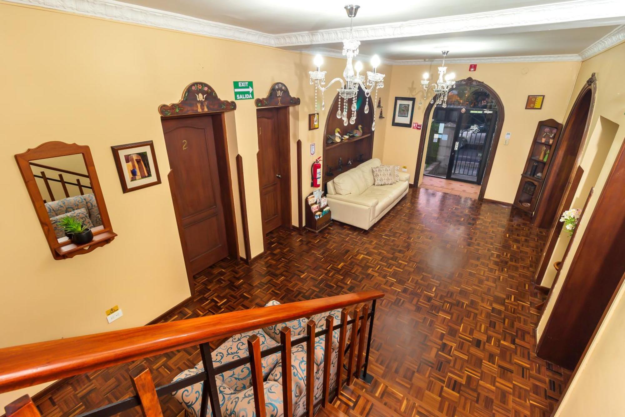 Hotel La Cartuja Quito Exteriör bild